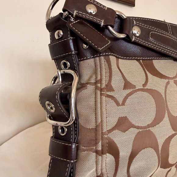 Genuine Coach Signature Shoulder Bag – Brown/Tan with Dark Brown Leather Trim - Picture 5 of 14
